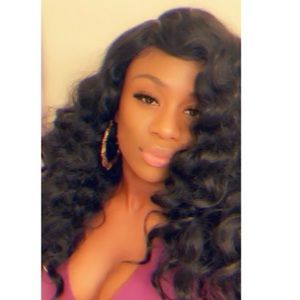 Meet your Posher, Ava